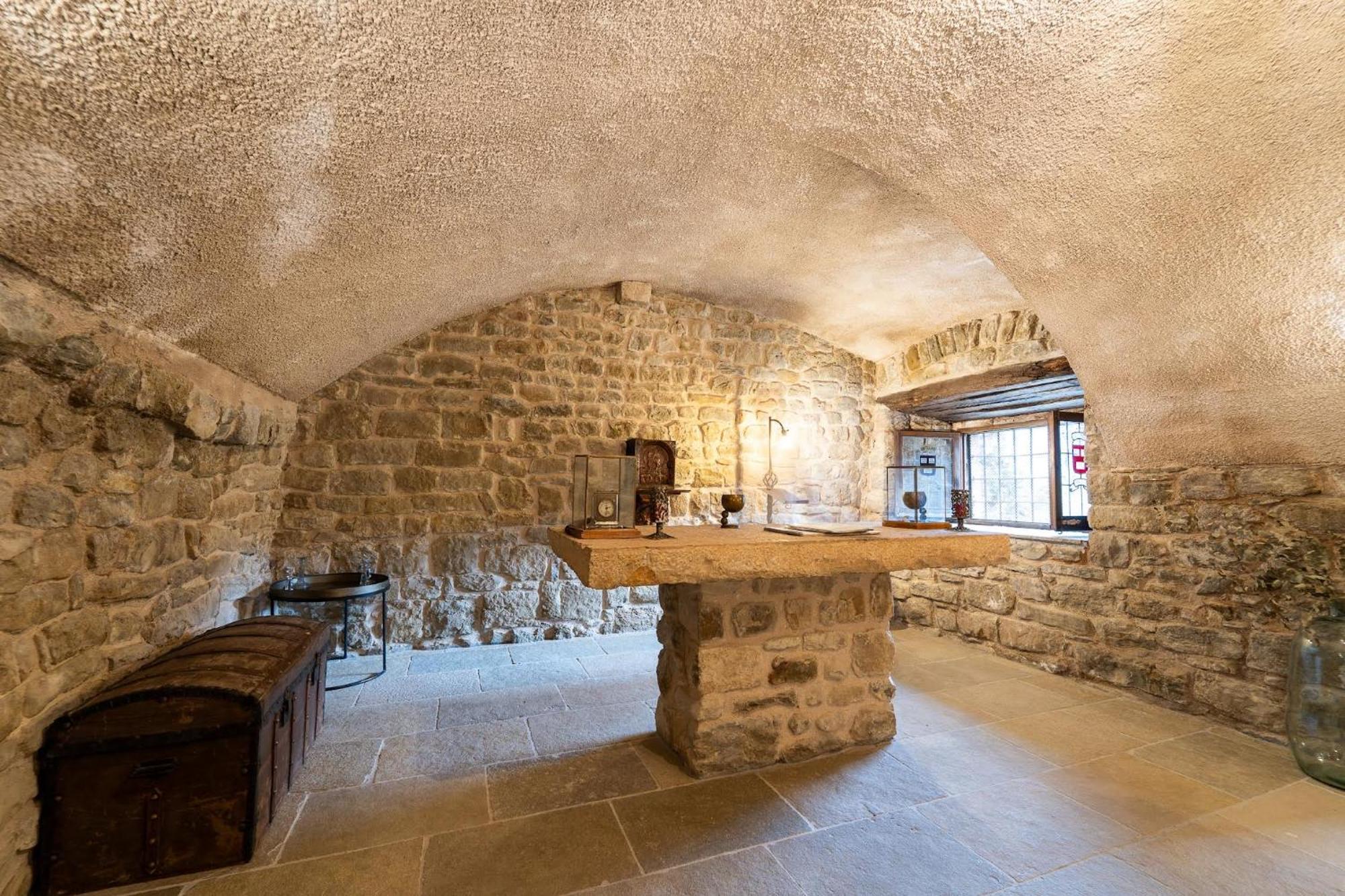 Вилла Castell In Girona Sant Miquel de Campmajor Экстерьер фото