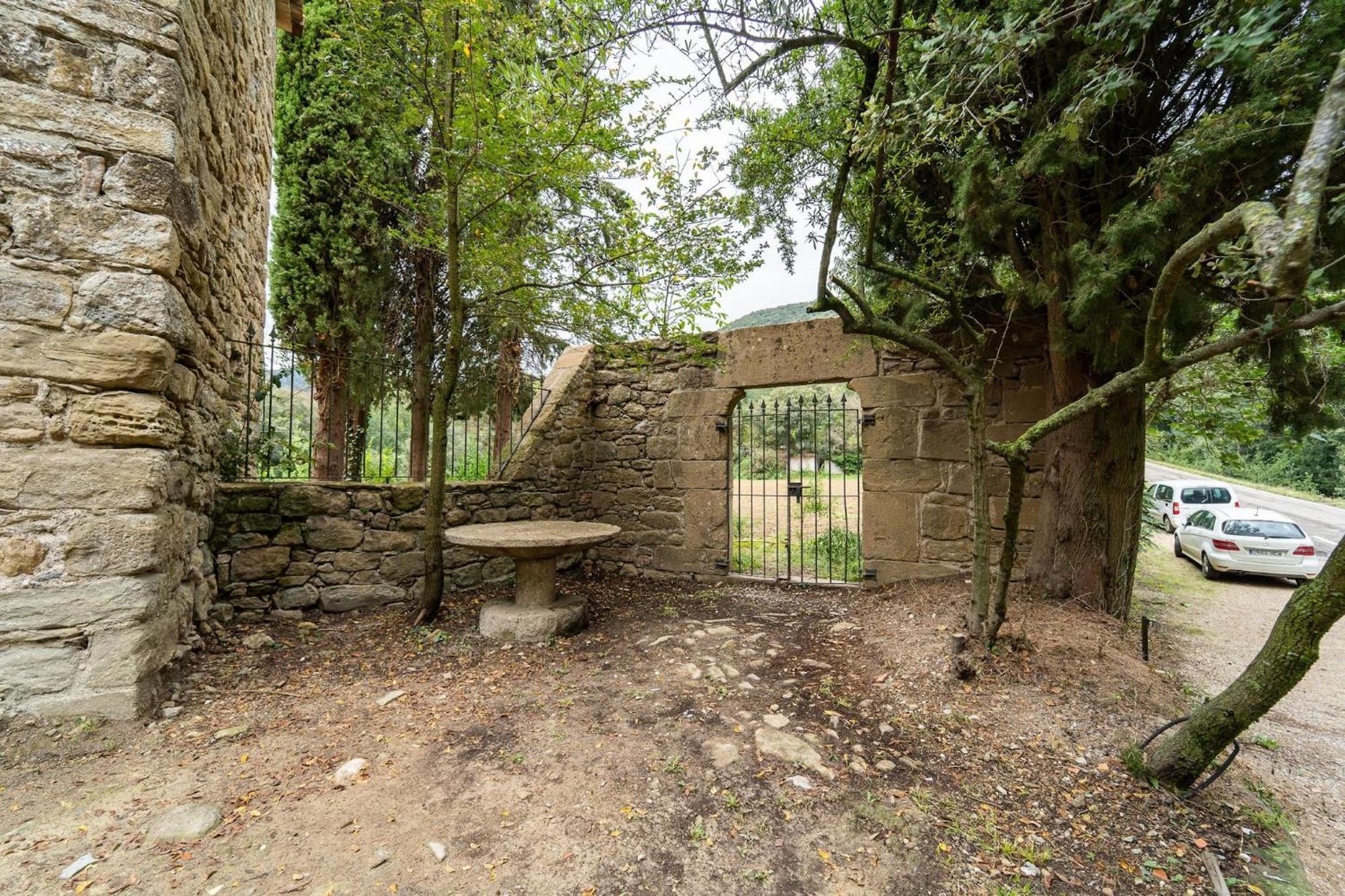 Вилла Castell In Girona Sant Miquel de Campmajor Экстерьер фото