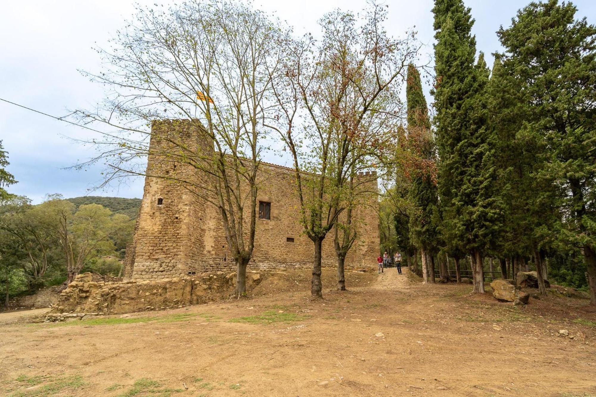 Вилла Castell In Girona Sant Miquel de Campmajor Экстерьер фото