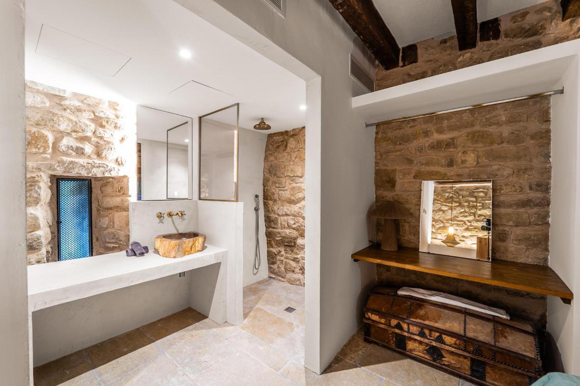 Вилла Castell In Girona Sant Miquel de Campmajor Экстерьер фото