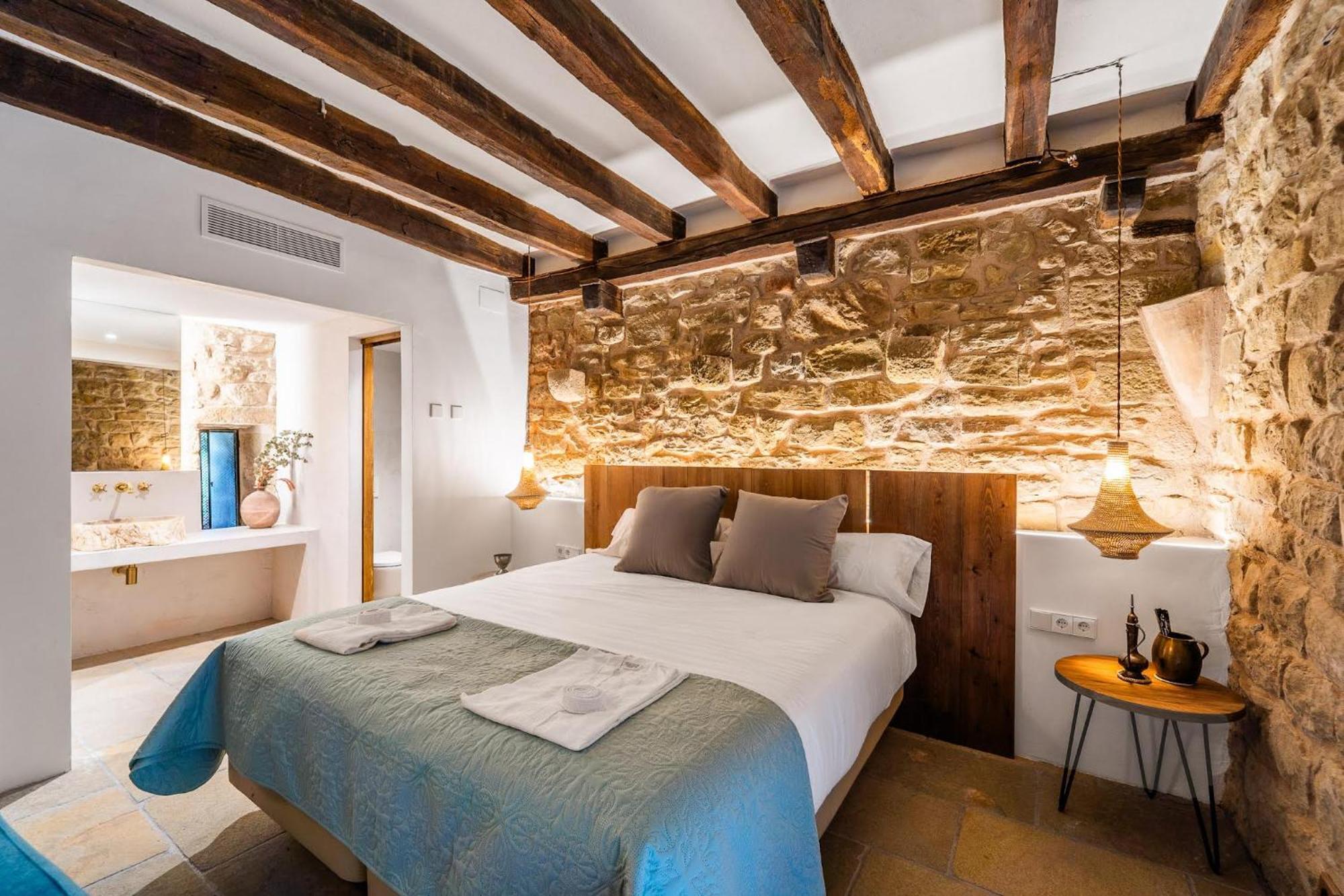 Вилла Castell In Girona Sant Miquel de Campmajor Экстерьер фото