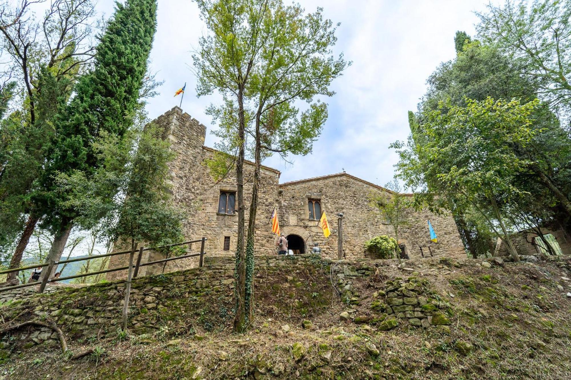 Вилла Castell In Girona Sant Miquel de Campmajor Экстерьер фото