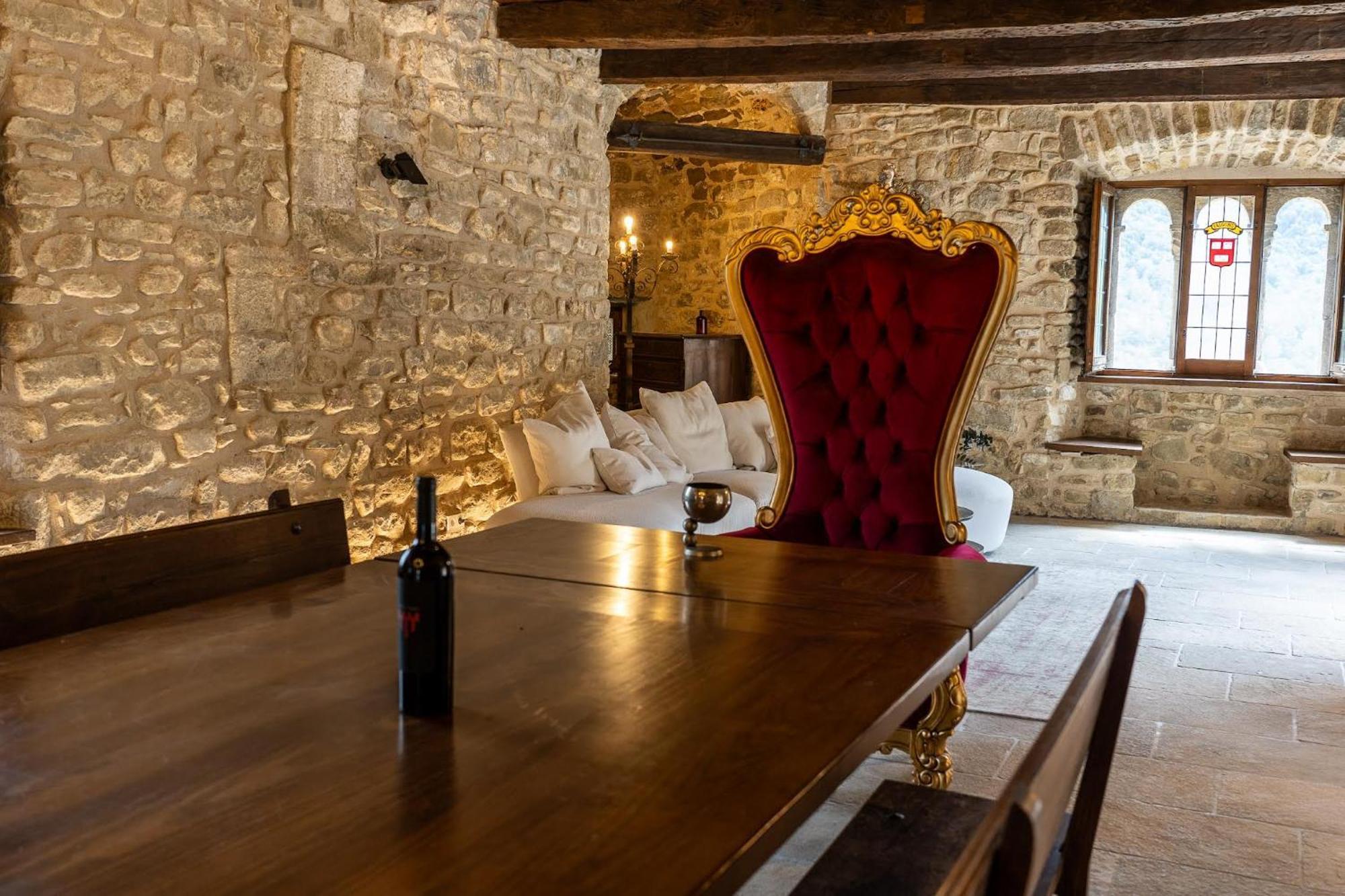 Вилла Castell In Girona Sant Miquel de Campmajor Экстерьер фото