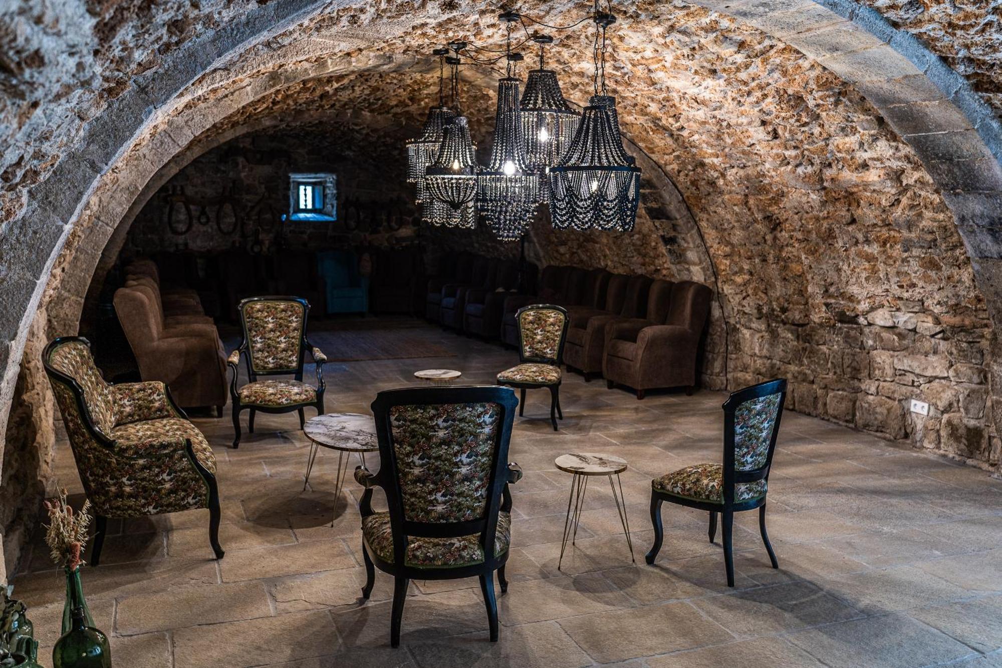 Вилла Castell In Girona Sant Miquel de Campmajor Экстерьер фото