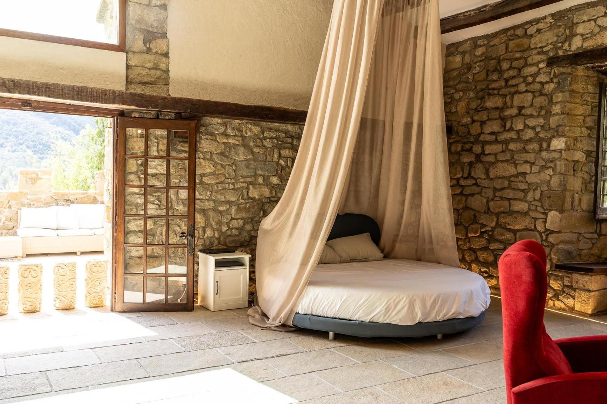 Вилла Castell In Girona Sant Miquel de Campmajor Экстерьер фото